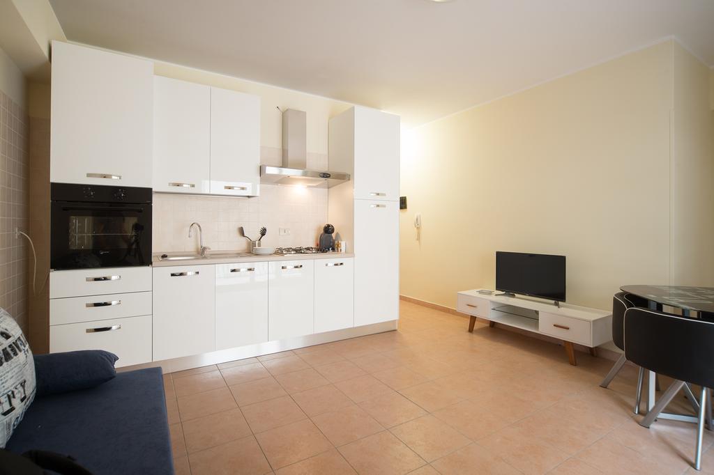 Milly House Lägenhet Letojanni Exteriör bild